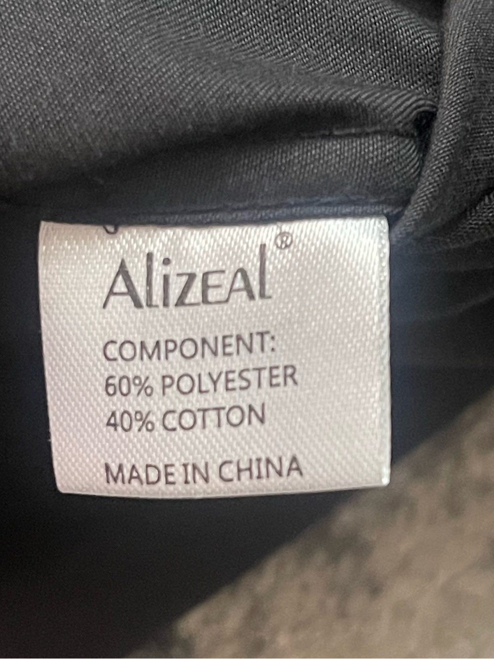 ALIZEAL Black Men's Long-Sleeve Casual Button-Down Shirt - Picture 10 of 13